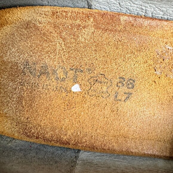 Naot Trendy Mary Janes Shoes Heeled Black Gloss Lace Comb Leather US 7 EUR 38 - Picture 8 of 16